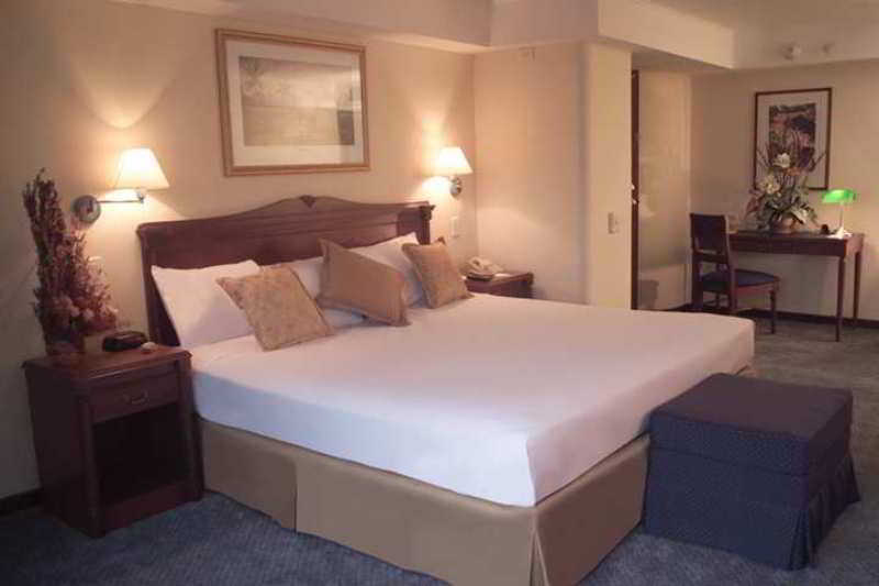 Ambassador Suites Caracas Szoba fotó